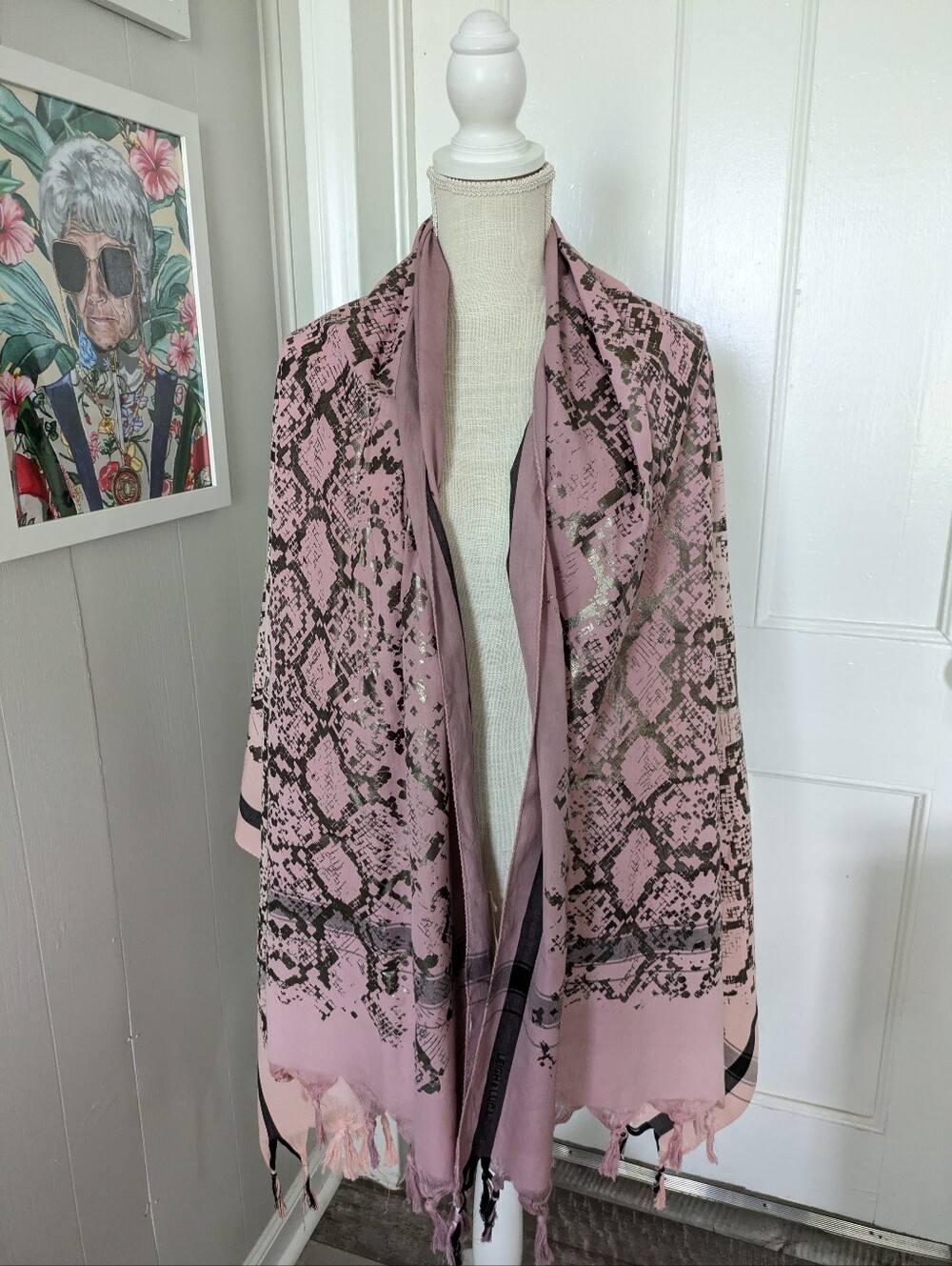 Leigh Luca PinkSnake Print Scarf Shawl Cotton Silk Fringe Edge Wrap Rectangle